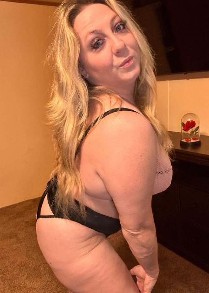 Индивидуалка Лена фото № 2 в городе Керчь